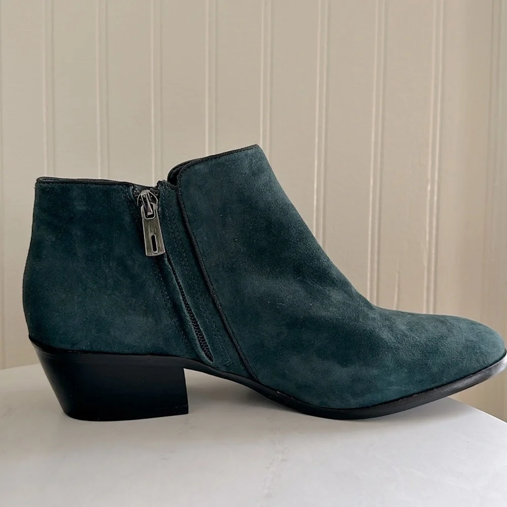 Sam Edelman Petty Ankle Boot in Everest Suede